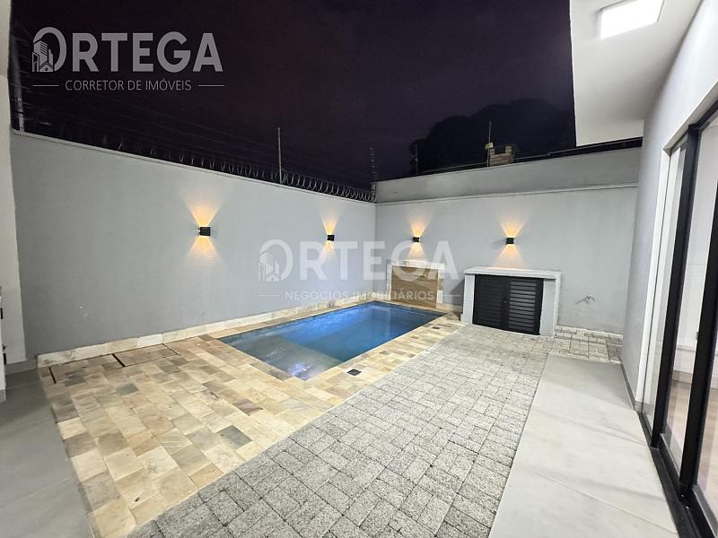 Casa com 03 quartos a venda em Maringá PR. Jd Alvorada. — foto 20