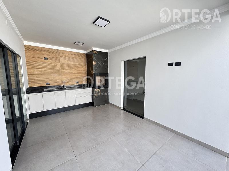 Casa com 03 quartos a venda em Maringá PR. Jd Alvorada. — foto 25