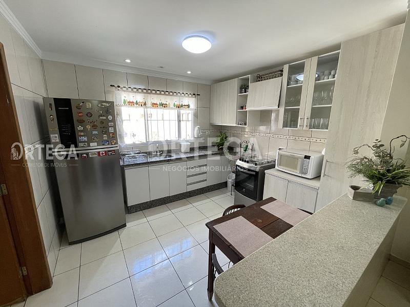 Casa com 04 quartos a venda em Maringá PR. JD.Horizonte. — foto 11