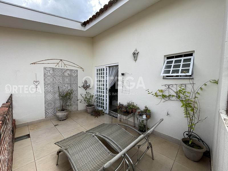 Casa com 04 quartos a venda em Maringá PR. JD.Horizonte. — foto 19