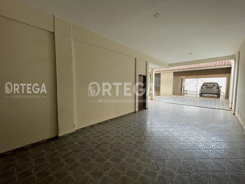 Prédio comercial e residencial a venda em Maringá PR. Jd. Alvorada. — foto 3