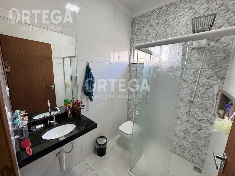 Casa com 03 quartos a venda em Maringá PR. San Marco. — foto 6