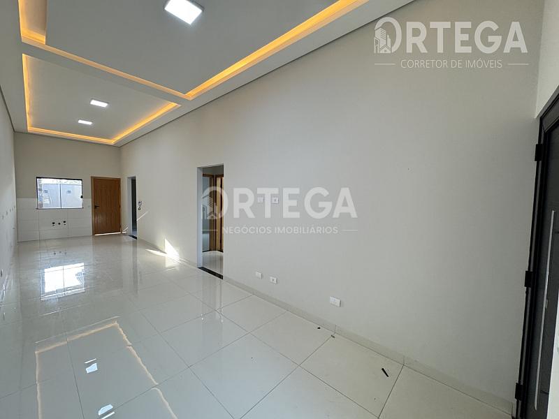 Casa com 03 quartos a venda em Maringá PR. Jd. Pinheiros. — foto 7