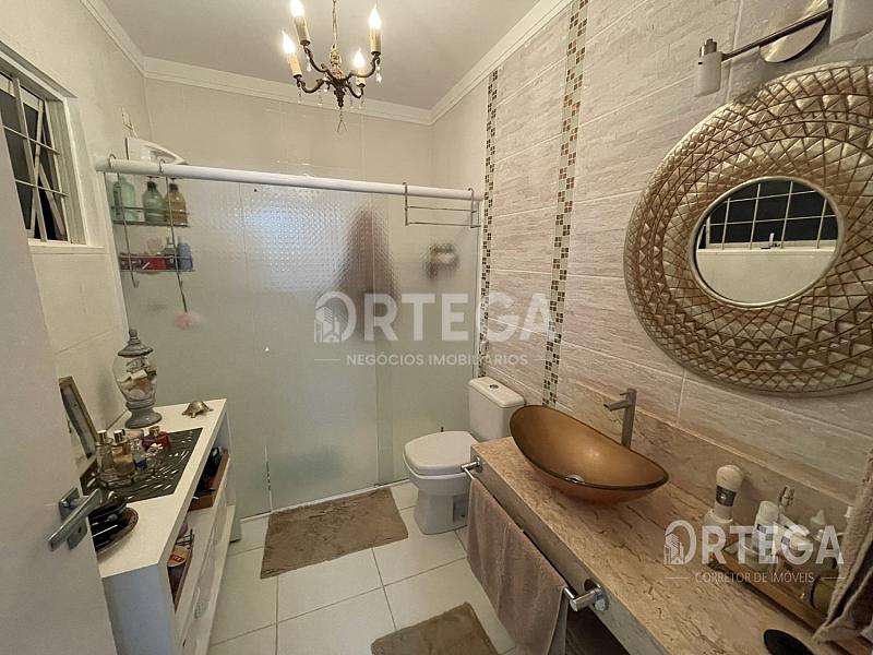Casa com 04 quartos a venda em Maringá PR. Jd.Italia. — foto 15