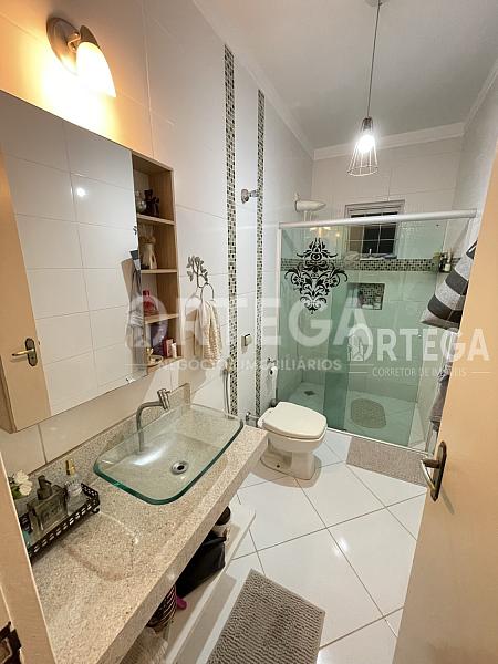 Casa com 04 quartos a venda em Maringá PR. Jd.Italia. — foto 11