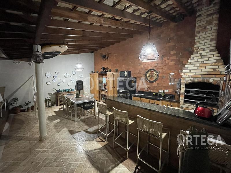 Casa com 04 quartos a venda em Maringá PR. Jd.Italia. — foto 25