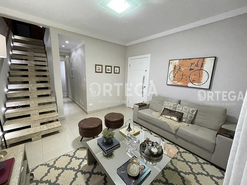 Casa com 04 quartos a venda em Maringá PR. Jd.Italia. — foto 3