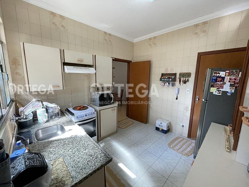 Apartamento Zona 07 Centro. 1º ANDAR. — foto 4