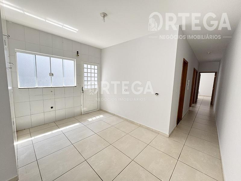 Casa com 03 quartos a venda em Maringá PR. Jd. Sumaré. — foto 5