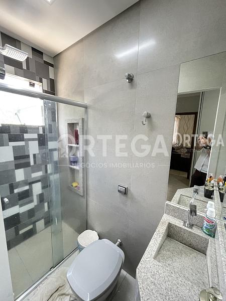 Casa com 03 quartos a venda em Maringá PR. Ebenezer. — foto 7