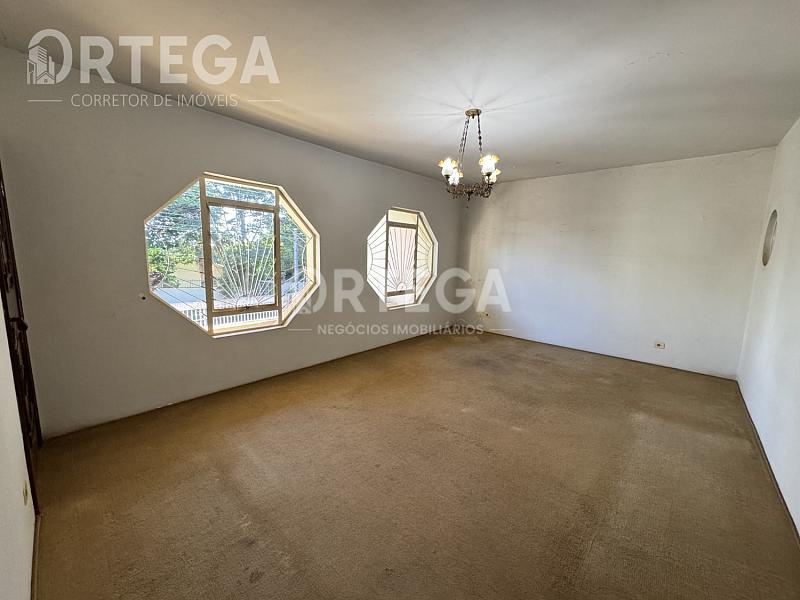 Casa com 05 quartos a venda em Maringá PR. Zona 05. — foto 3