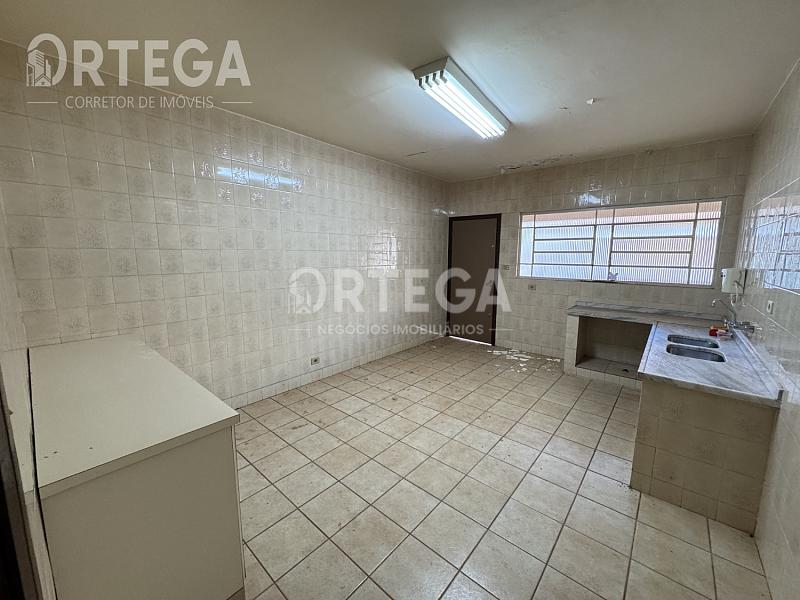 Casa com 05 quartos a venda em Maringá PR. Zona 05. — foto 8