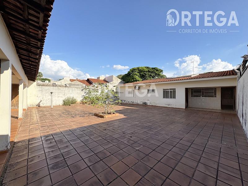 Casa com 05 quartos a venda em Maringá PR. Zona 05. — foto 10