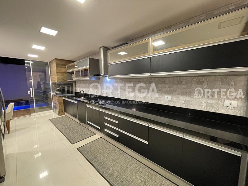 Casa a venda com 03 suítes em Maringá PR. Jd. Espanha. — foto 12