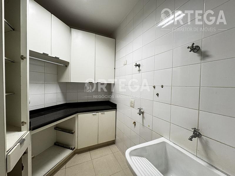 Casa com 03 suítes a venda em Maringá PR. Jd. Italia. — foto 41