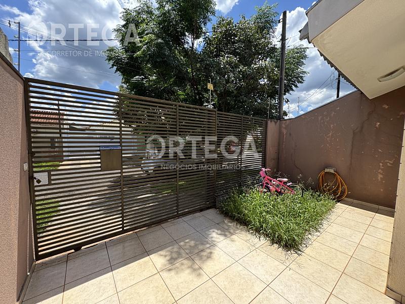 Casa com 03 quartos a venda em Maringá PR. Jd. Paris. — foto 16