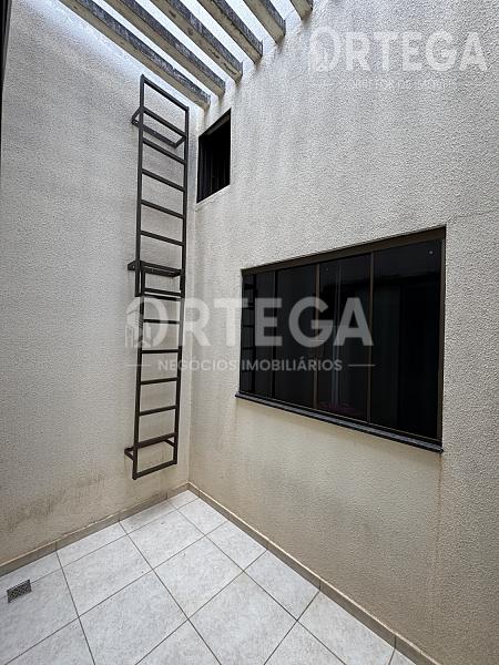 Casa com 03 quartos a venda em Maringá PR. Jd. Paris. — foto 8