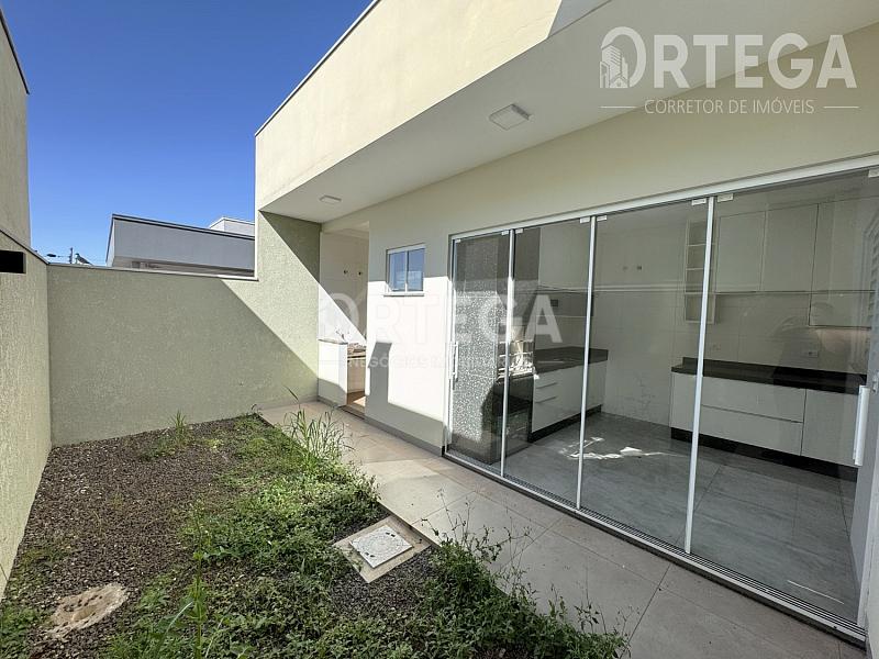 Casa com 03 quartos a venda em Maringá PR. Jd. Moreschi. — foto 17