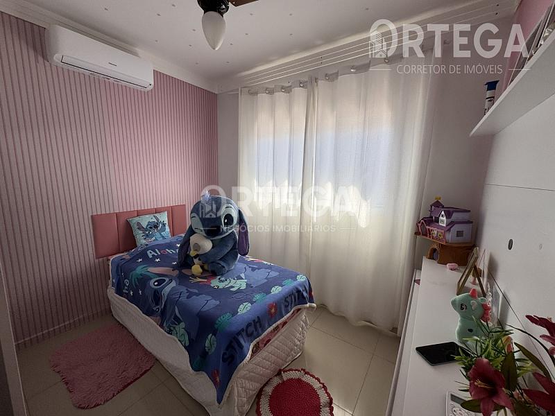 Casa com 03 quartos a venda em Maringá PR. Jd. Espanha. — foto 7