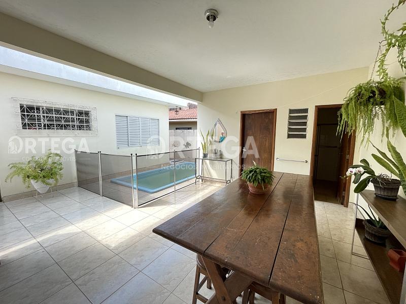 Casa com 04 quartos a venda em Maringá PR. Borba Gato. — foto 13