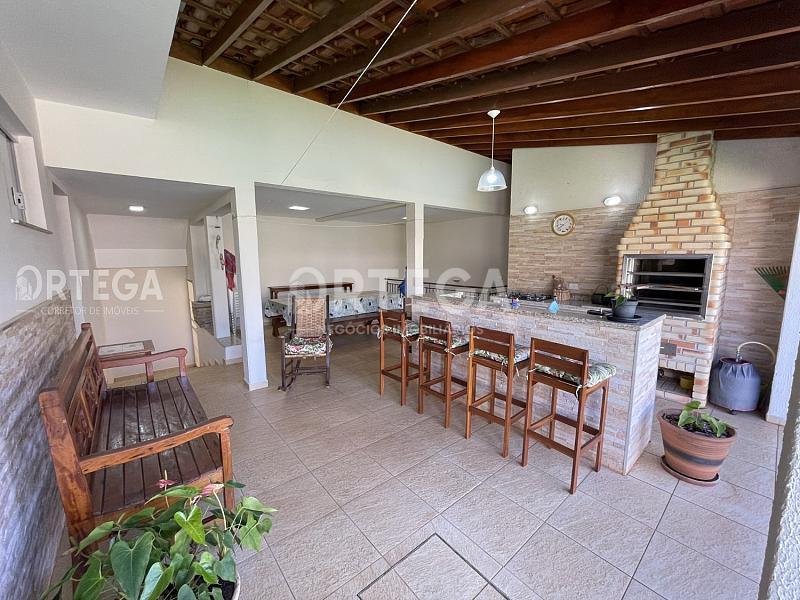 Casa com 04 quartos a venda em Maringá PR. Zona 04. — foto 6