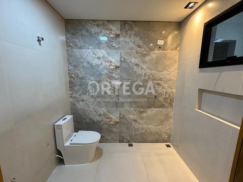 Casa com 03 suítes a venda em Maringá PR. Jd. Tóquio. — foto 29