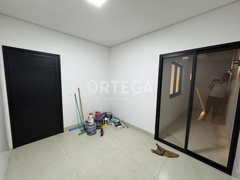 Casa com 03 suítes a venda em Maringá PR. Jd. Tóquio. — foto 36