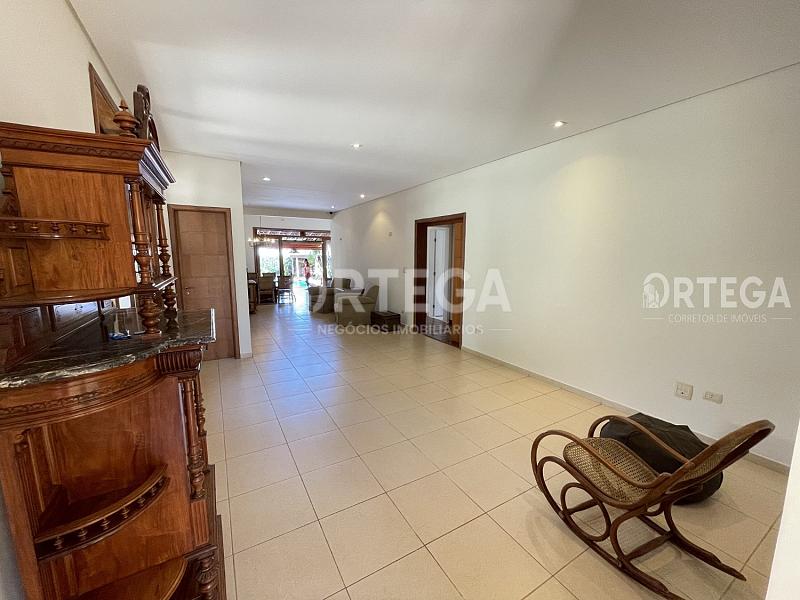 Casa com 03 suítes a venda em Maringá PR. Zona 02. — foto 2