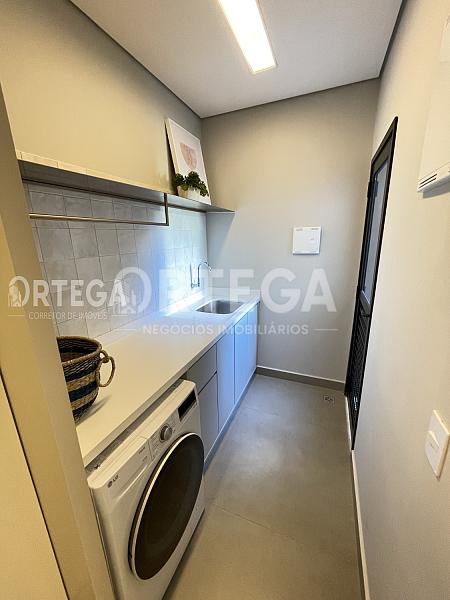 Casa com 03 suítes a venda em Maringá PR. Condomínio. — foto 17