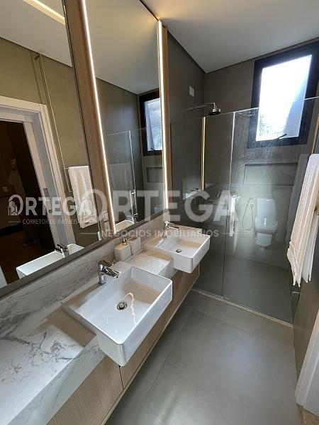 Casa com 03 suítes a venda em Maringá PR. Condomínio. — foto 9