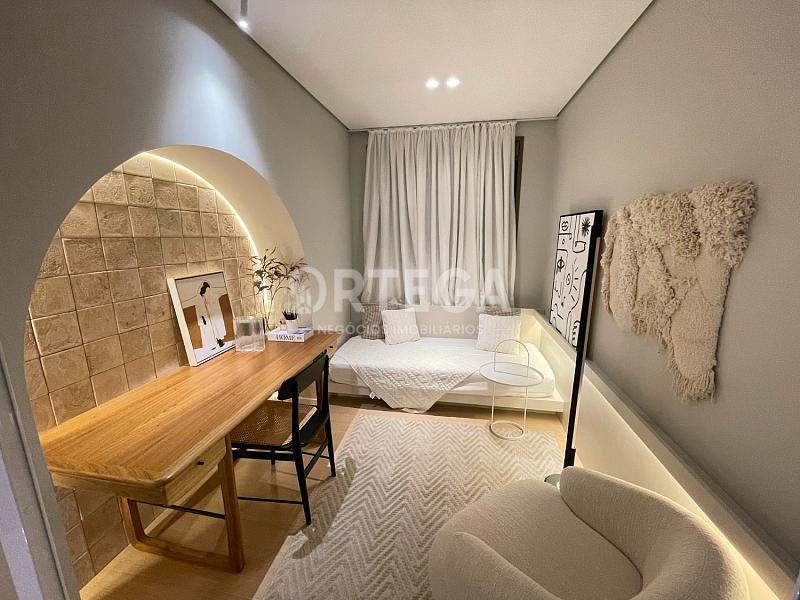 Apartamento com 03 quarto em Maringá PR. Zona 08. — foto 43