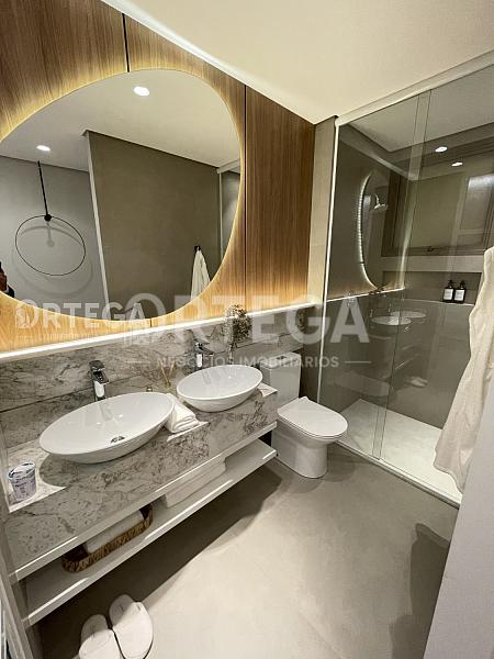 Apartamento com 03 quarto em Maringá PR. Zona 08. — foto 40