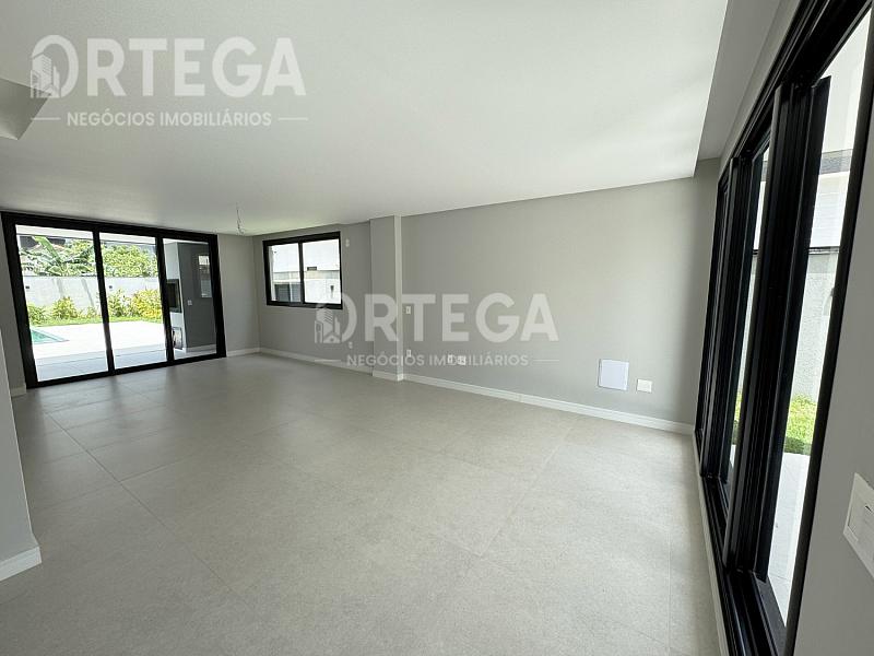 Casa com 03 suíte em Porto Belo SC. — foto 4