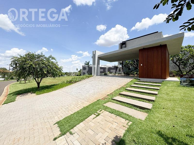 Casa para a venda em Condomínio em Maringá PR. Alphaville. — foto 3