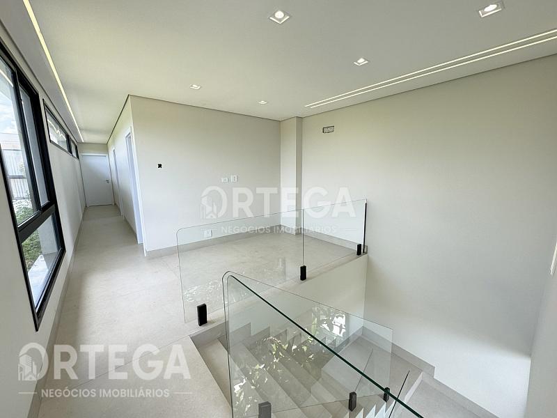 Casa para a venda em Condomínio em Maringá PR. Alphaville. — foto 23