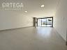 Casa com 03 Su�tes a venda em Maring� PR. Cond. Hayashi 12