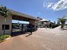Casa com 03 Su�tes a venda em Maring� PR. Cond. Hayashi 28
