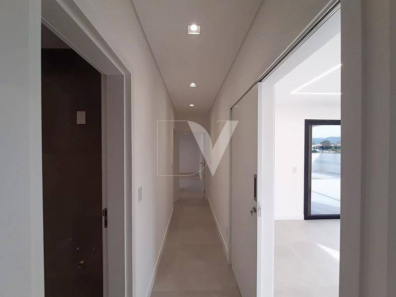 Casa em Terreno de Esquina no Green Village � 3 Quartos, Piscina e Espa�o Gourmet, em S�o Sebasti�o, Palho�a-SC 9