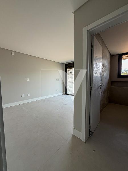 Casa de Luxo com 4 Quartos no Condom�nio Reserva da Pedra - Palho�a/SC 17