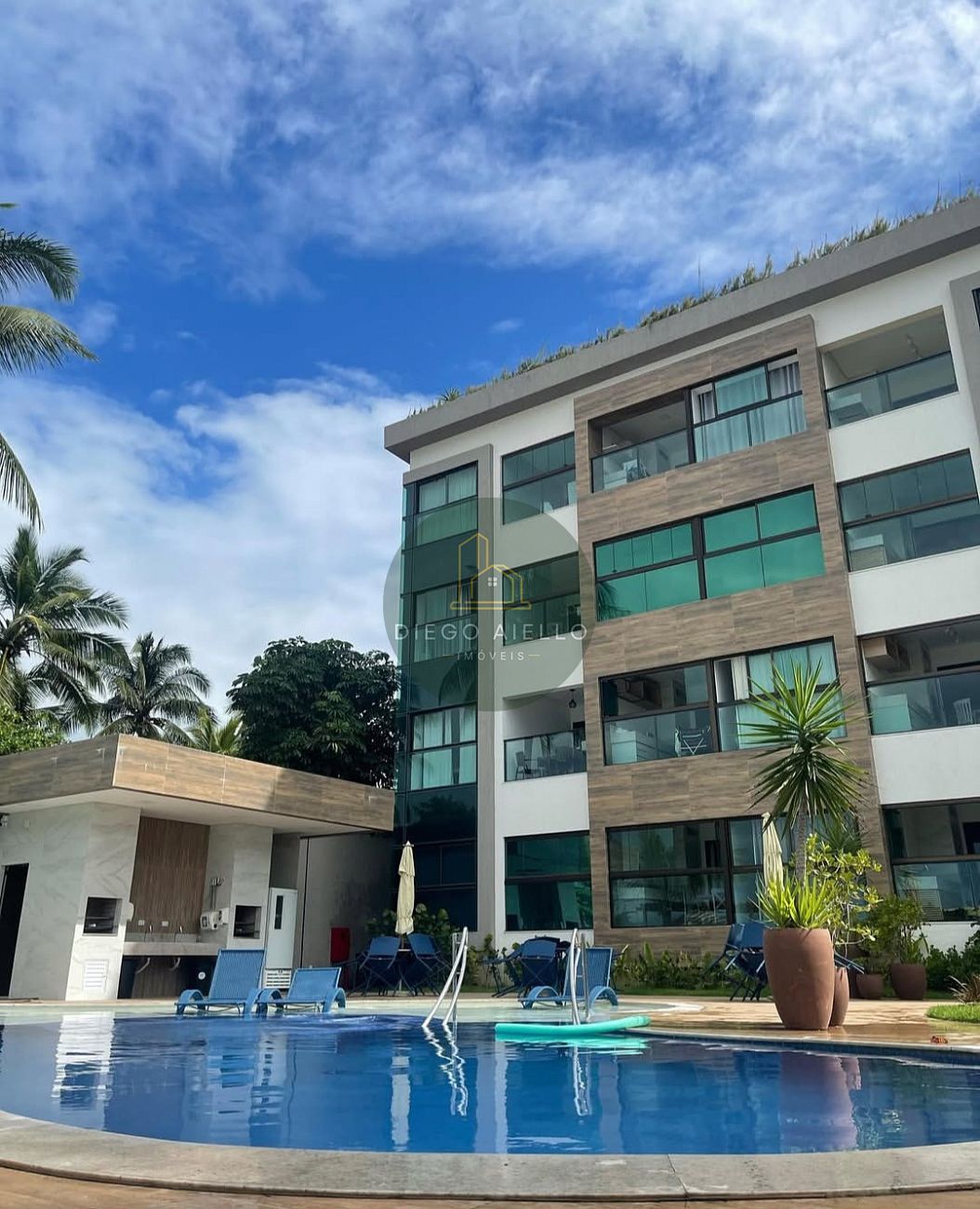 APARTAMENTO Á VENDA 2 QUARTOS- CENTRO DE PORTO DE GALINHAS (81) 9 9111-7450 DIEGO AIELLO IMÓVEIS