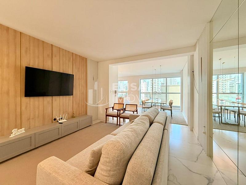 Apartamento Mobiliado em Meia Praia, Itapema! 1