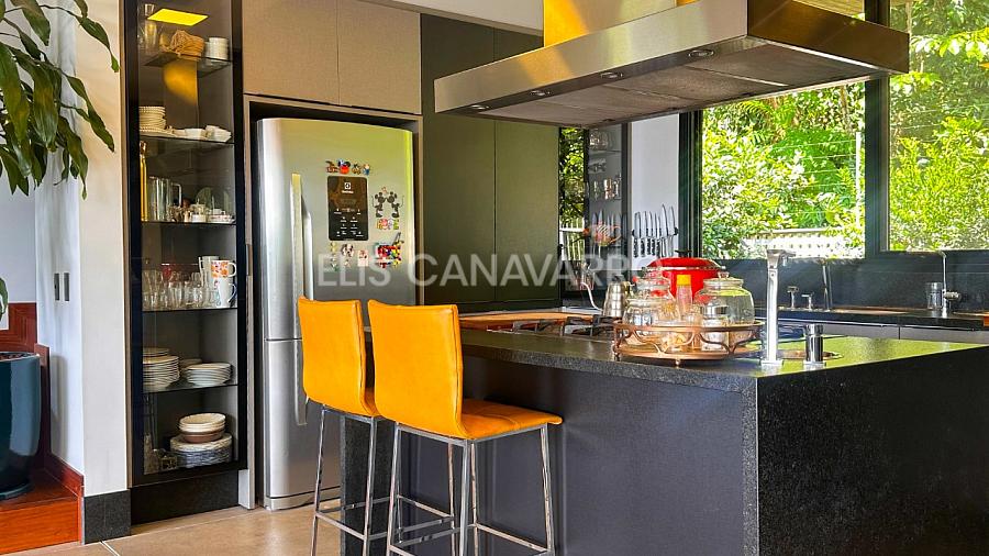 Casa exclusiva com 670m² e piscina de borda infinita no América — foto 9