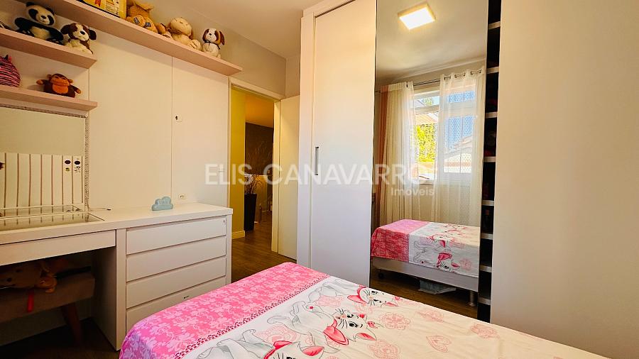 Casa com área de festas e 4 quartos — foto 24