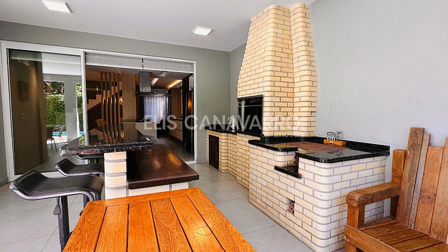 Casa com área de festas e 4 quartos — foto 5