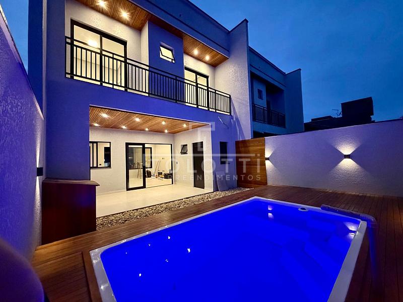 SOBRADO PRONTO EM ITAJUBA 3 DORM COM PISCINA - BARRA VELHA/SC 1