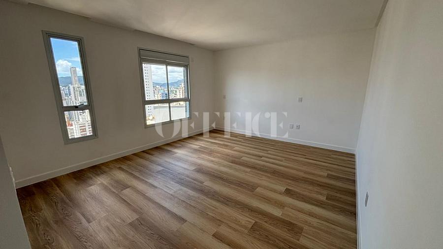 Timeless – O extraordinário que transcende o tempo — foto 74