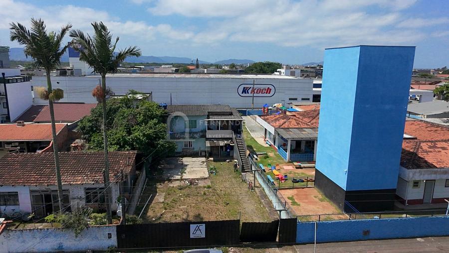 Arcanjo Miguel | St�dio 1 dormit�rio entre o Aeroporto e a Praia de Navegantes 10