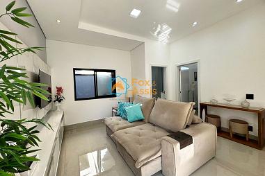 Casa á venda Condomínio Pau Brasil.