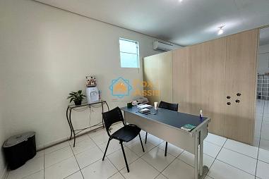 Salão comercial a venda com casa nos fundos