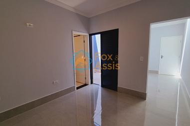 Casa á venda Jardim São Francisco.